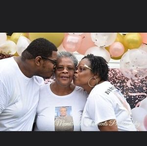 Meet your Posher, Rochelle